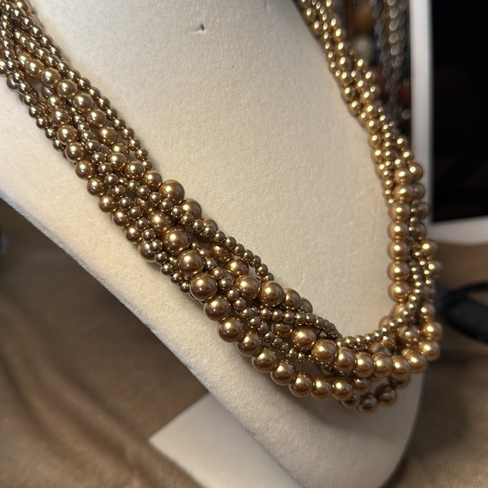 Shofel Bros 6 Strand Pearl Necklace - Picture 3 of 9